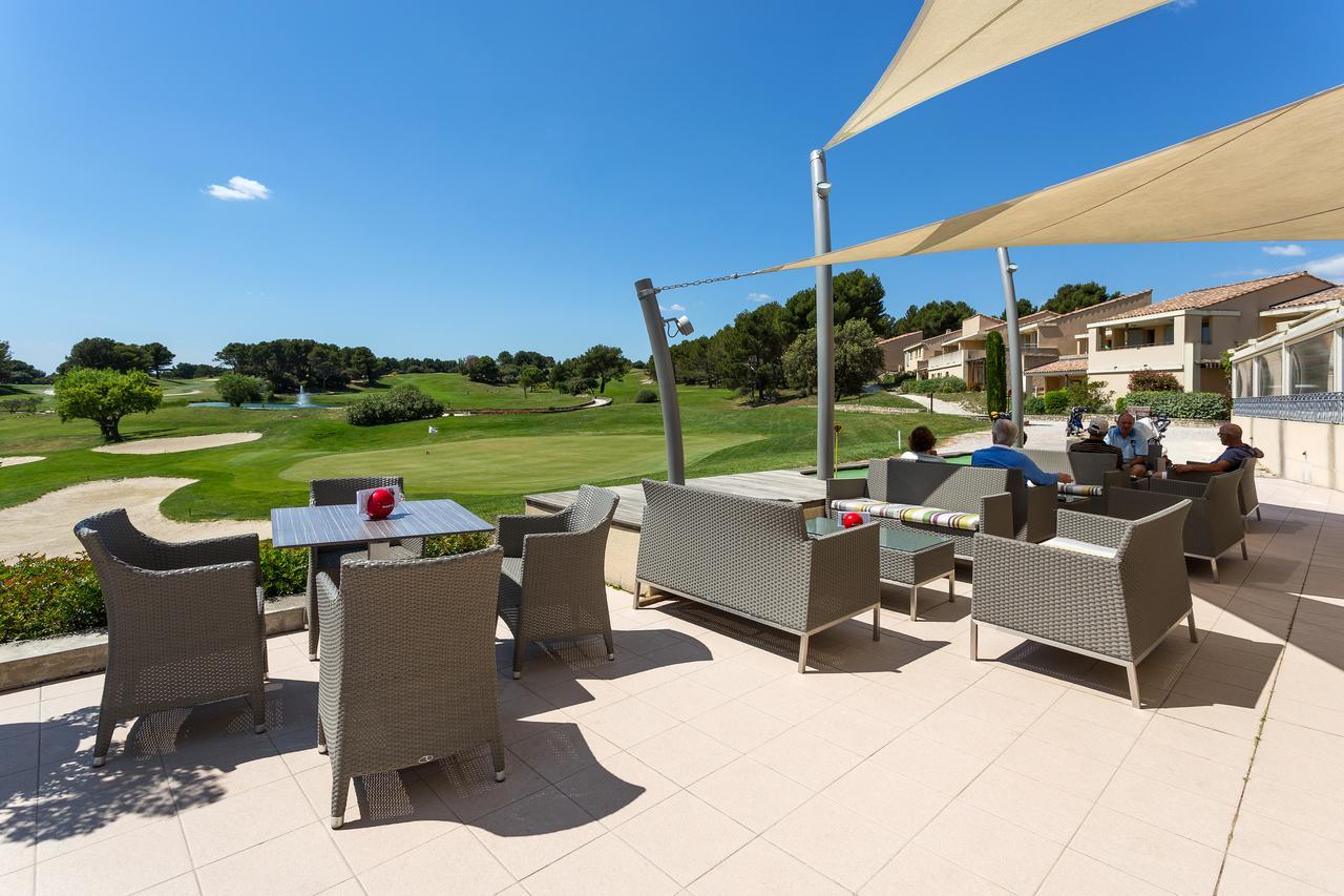 Madame Vacances Domaine Du Provence Country Club Service Premium Saumane-de-Vaucluse ภายนอก รูปภาพ